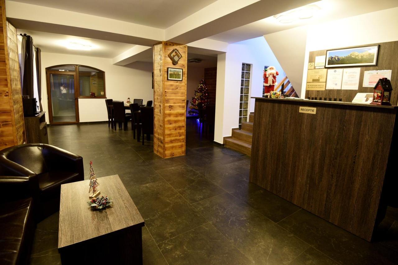 Casa Raisa Hotel Buşteni Exterior foto